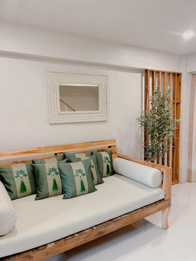 Nama Hostel Chiangmai - Tap to explore photos