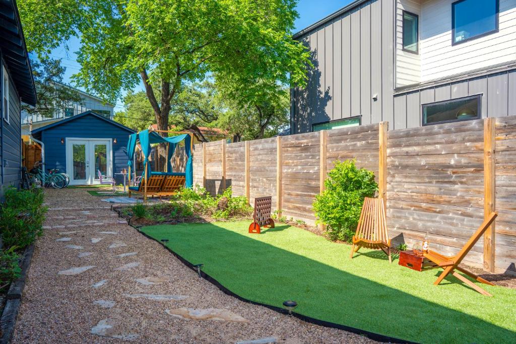 Artsy, private Gem near Iconic South Congress photo 1