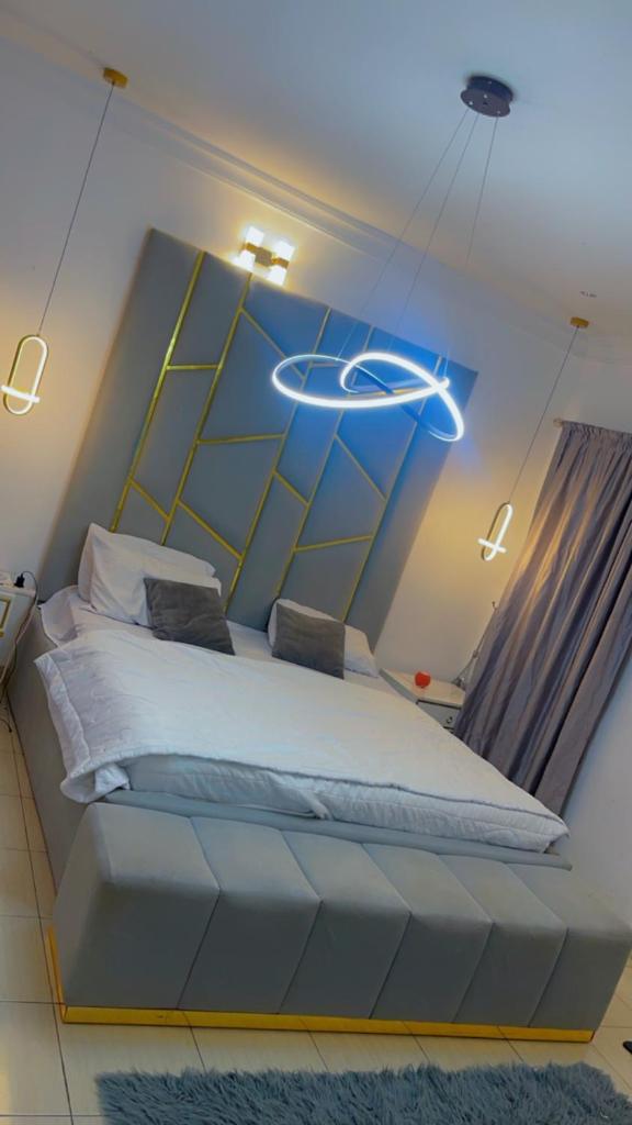 LFB LUXURY HOME