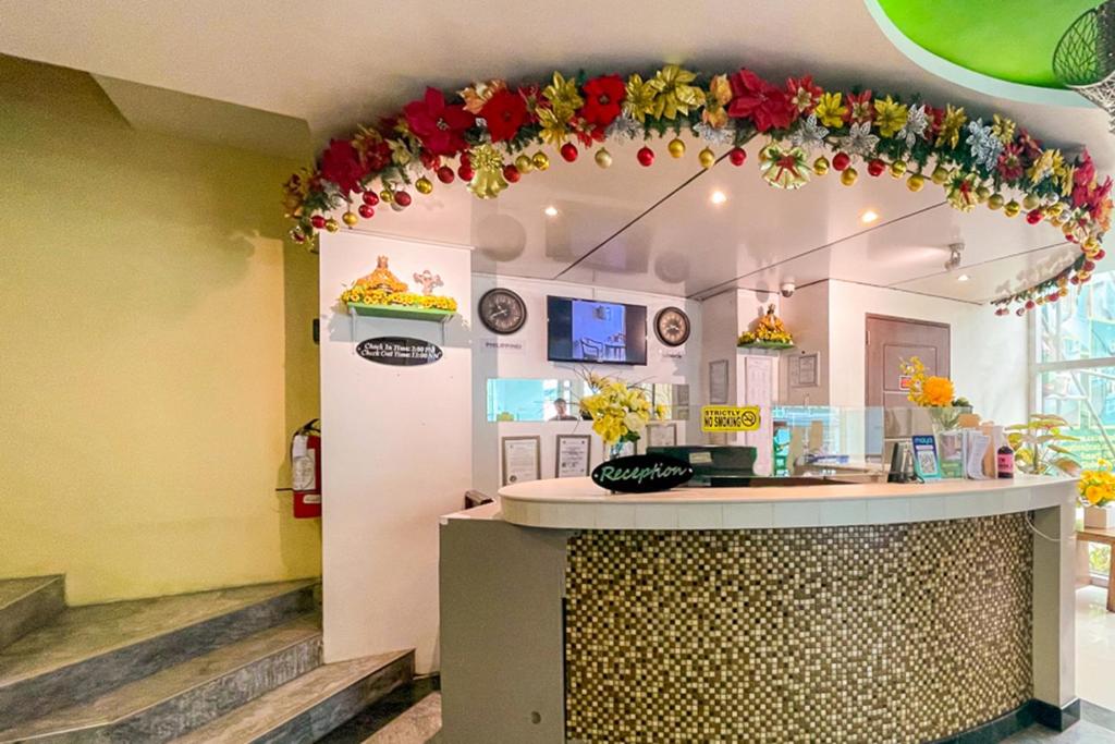 Cebu Capitol Central Hotel & Suites powered by Cocotel photo 2