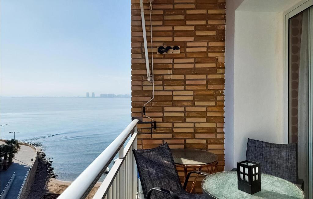 Cozy Apartment In Cullera With Kitchenette