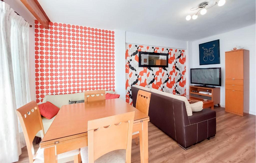 Cozy Apartment In Cullera With Kitchenette photo 4