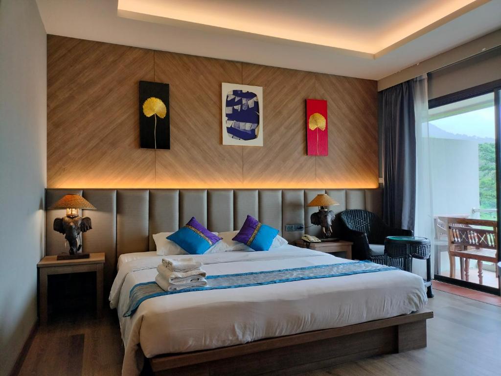 Chang Buri Resort & Spa photo 1