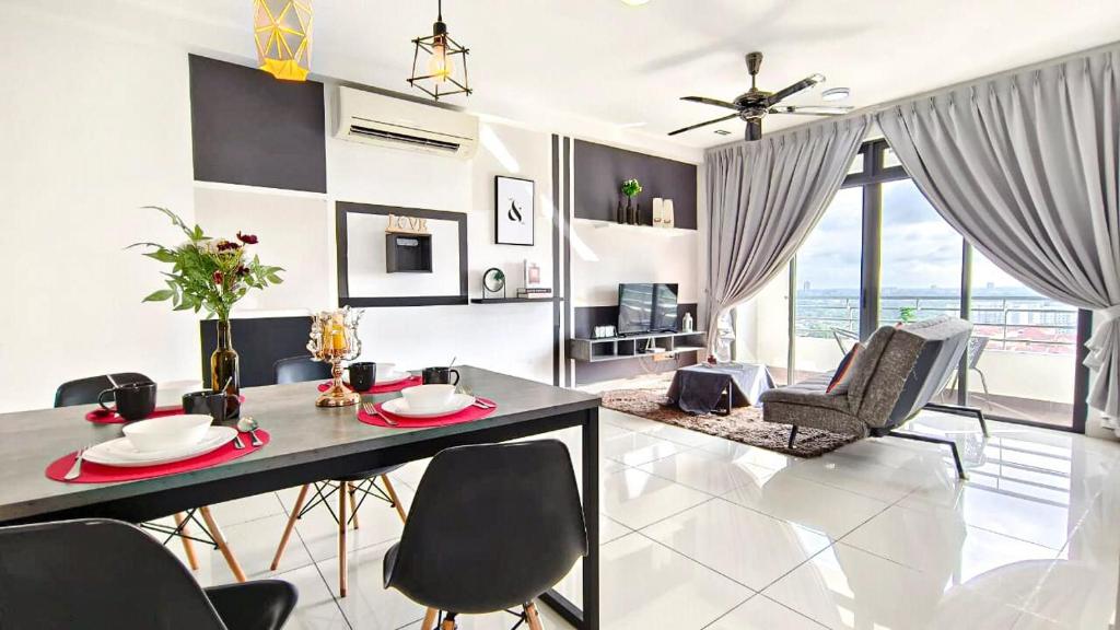 Tebrau Southkey Midvalley photo 4