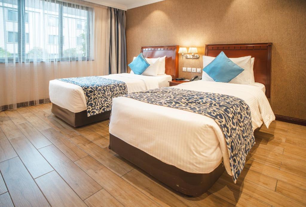 Sarova Woodlands Hotel and Spa photo 3