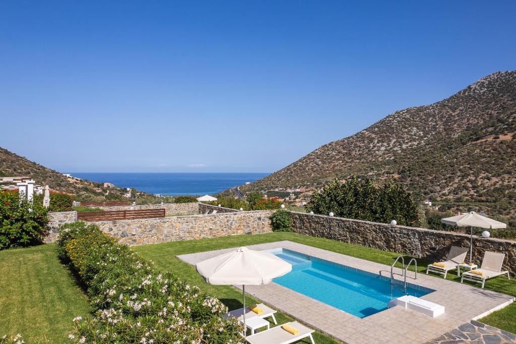 Real Dream Villas, magnificent views, By ThinkVilla photo 1
