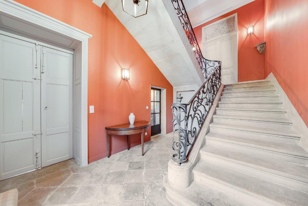 Écrin exclusif au sein d'un château en Bourgogne photo 1