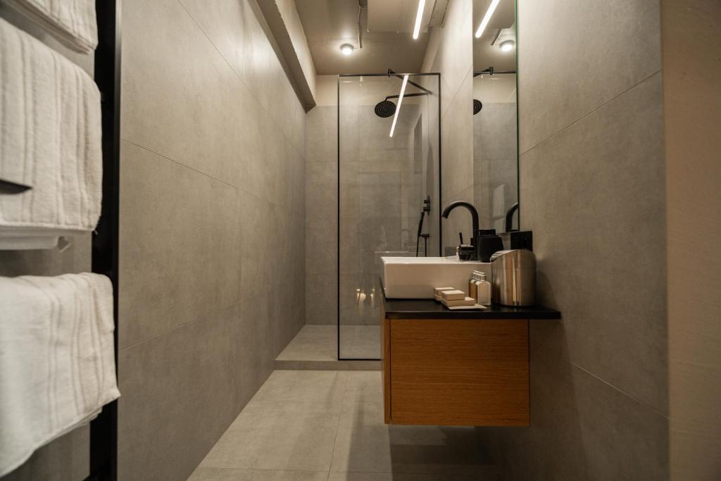 Hotel MiraMar smart room photo 2