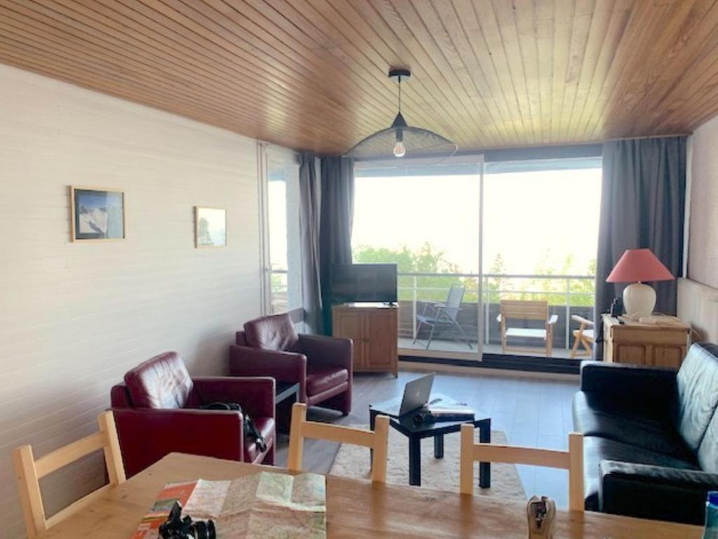Appartement Chamrousse, 3 pièces, 8 personnes - FR-1-340-169 photo 2