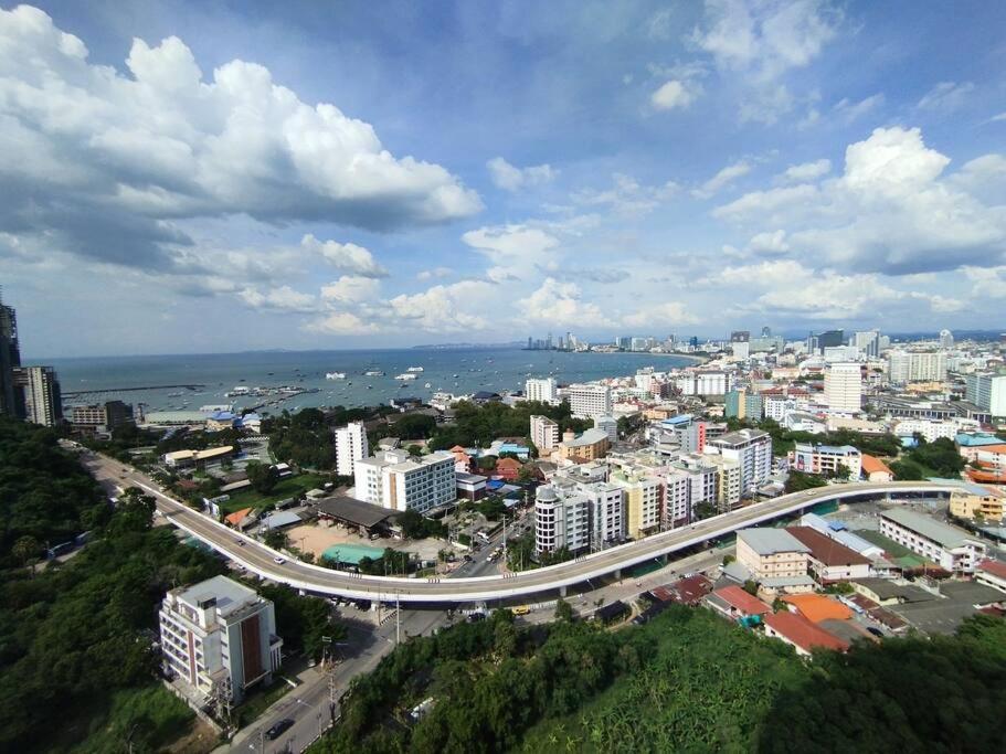 Condo Pattaya Seaview photo 3