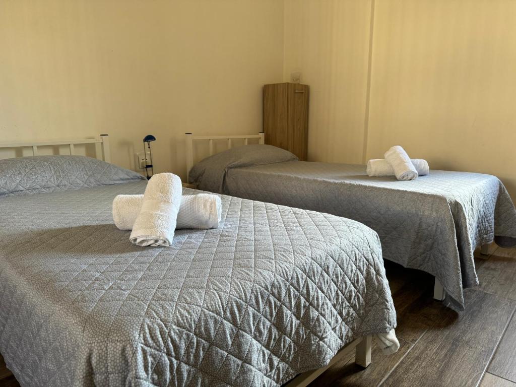 Private One Bedroom Apartment close to Airport in Luqa photo 1