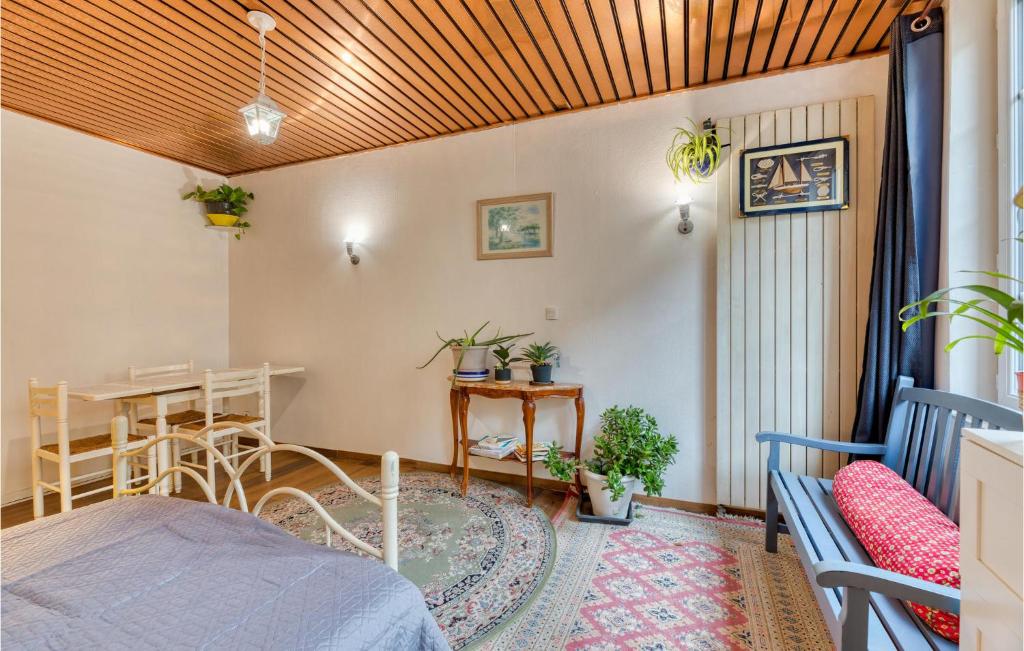Lovely Apartment In Fcamp With Wifi photo 3