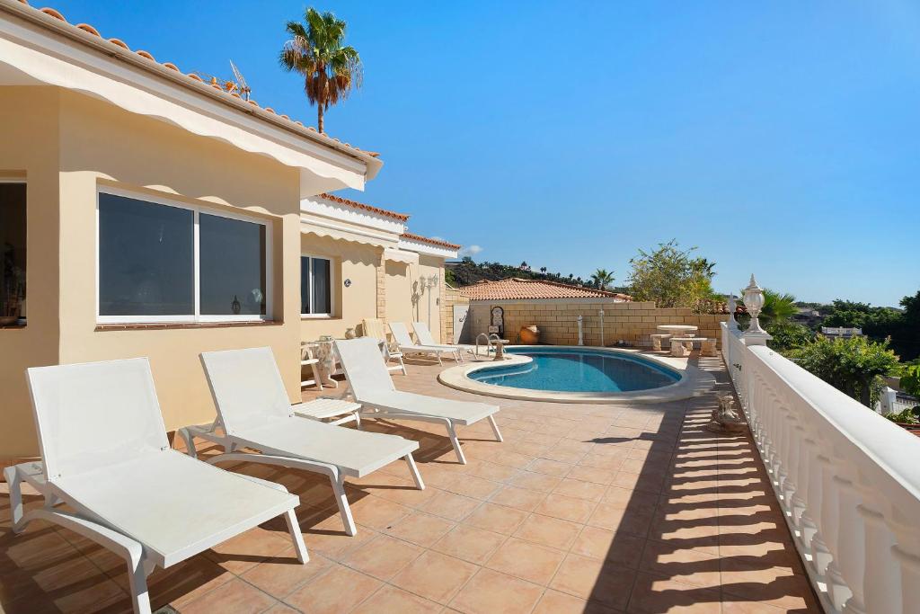 Casa Carla Private Pool By Paramount Holidays photo 1