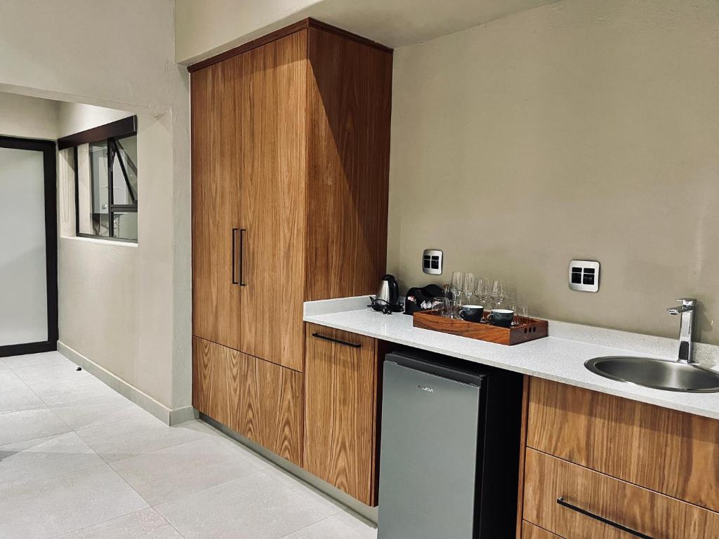 Bushbaby Valley Lodge photo 1