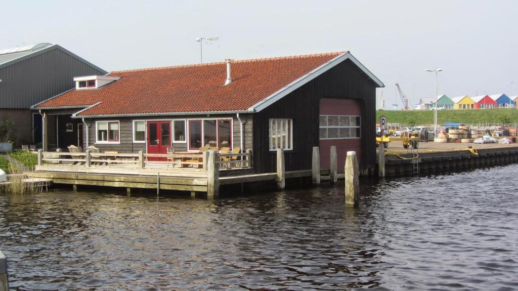 Boothuis Lauwersoog photo 3