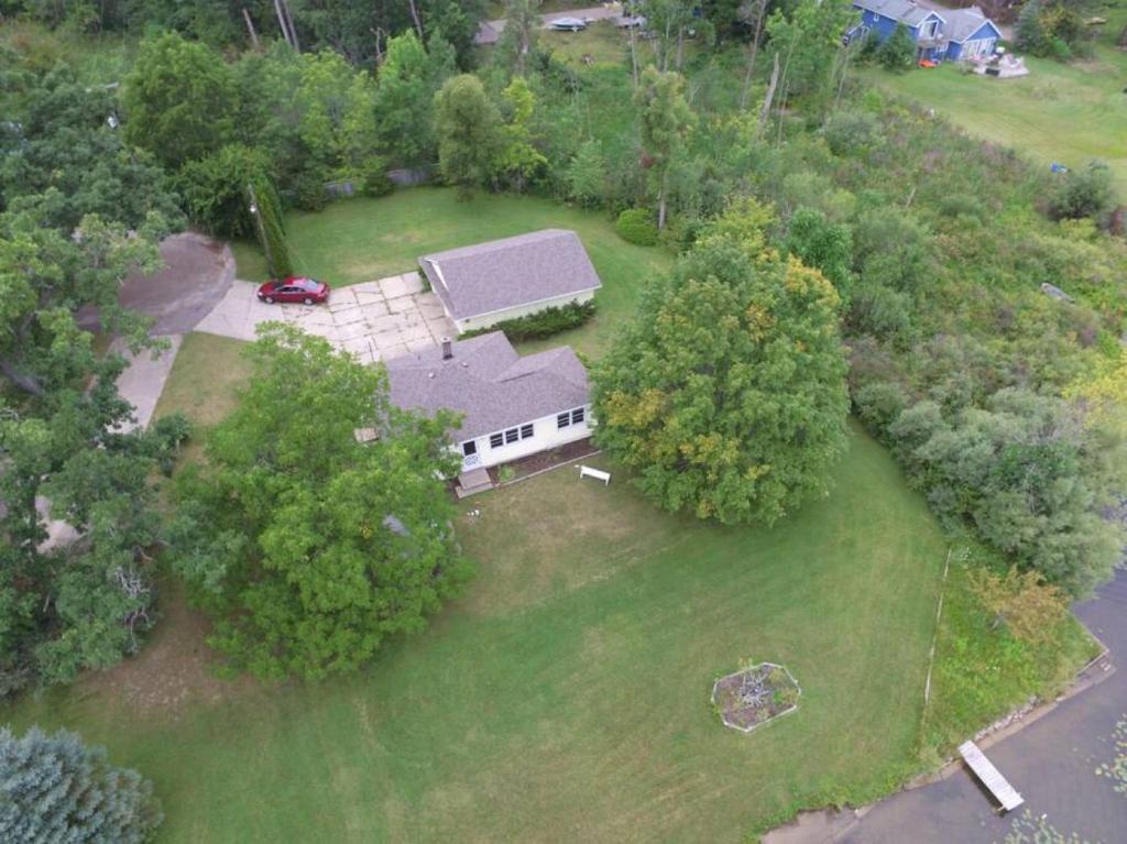Campau Lake Sunshine cottage photo 4