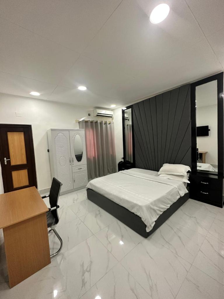 hotel Brazza photo 1