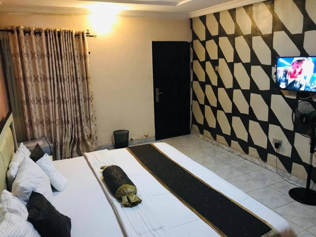 Belmorris Hotel photo 3