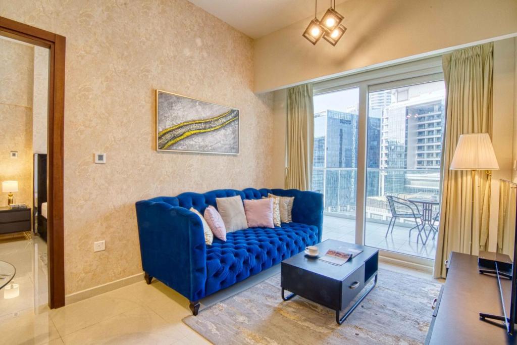 2 BR with Burj Khalifa View photo 1
