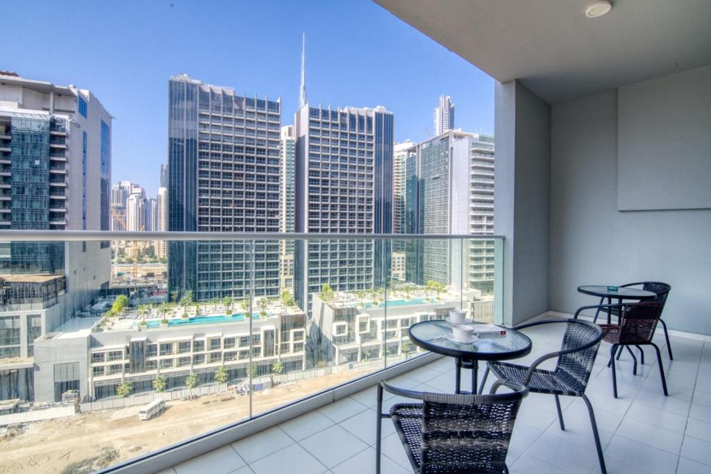 2 BR with Burj Khalifa View photo 4