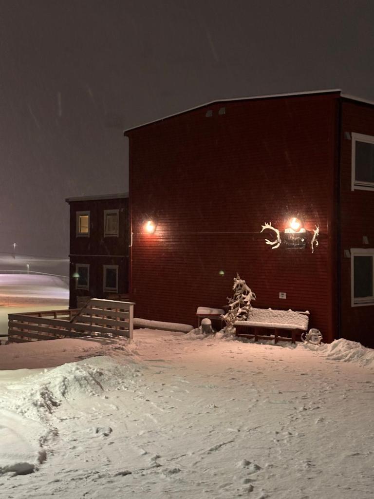 Haugen Pensjonat Svalbard photo 2