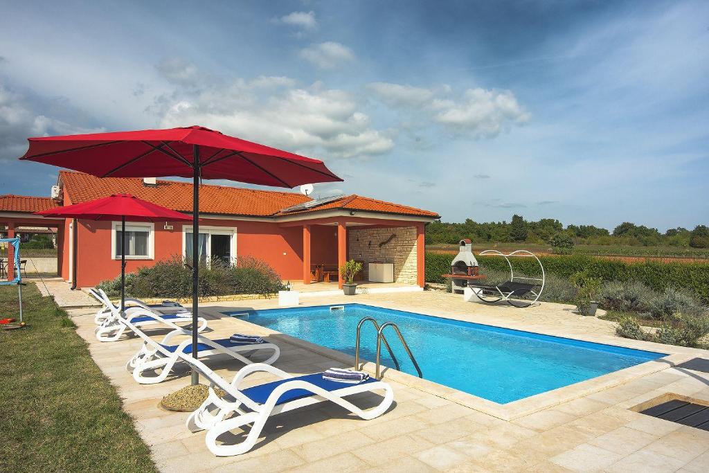 Villa Kata photo 2