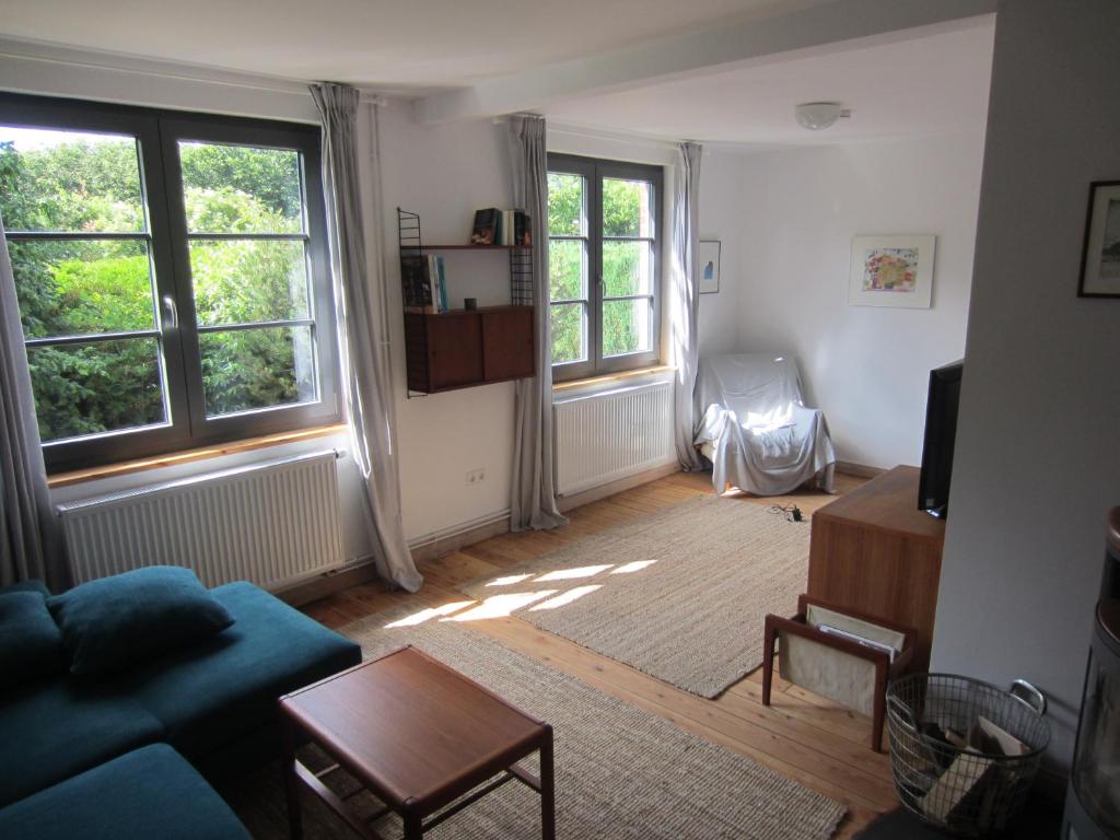 NEU! Ferienhaus mit Naturgarten photo 4