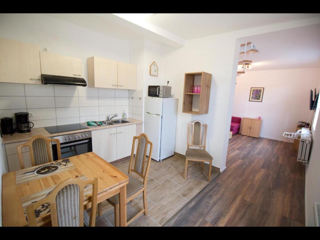NEU! Schicke FeWo Alsfeld photo 1