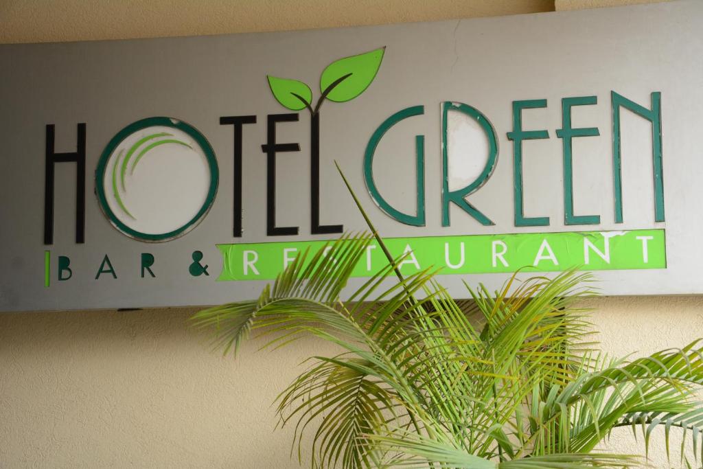 Green Hotel & Restaurant photo 1
