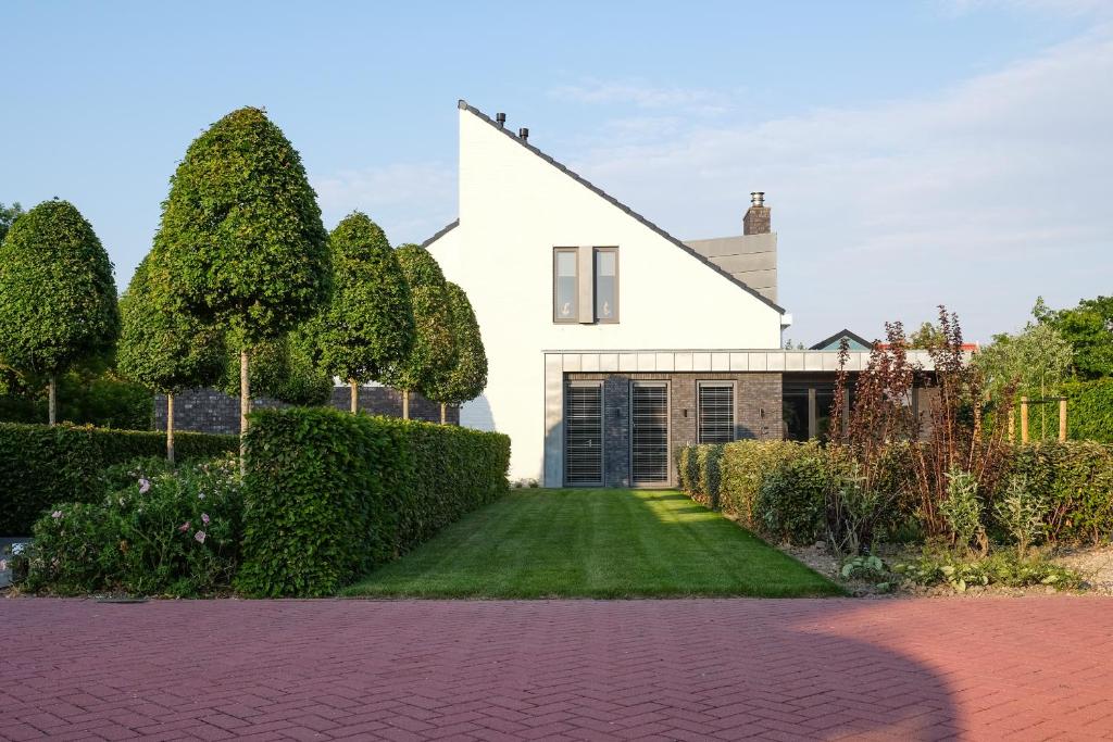 Villa Zoutelande photo 1