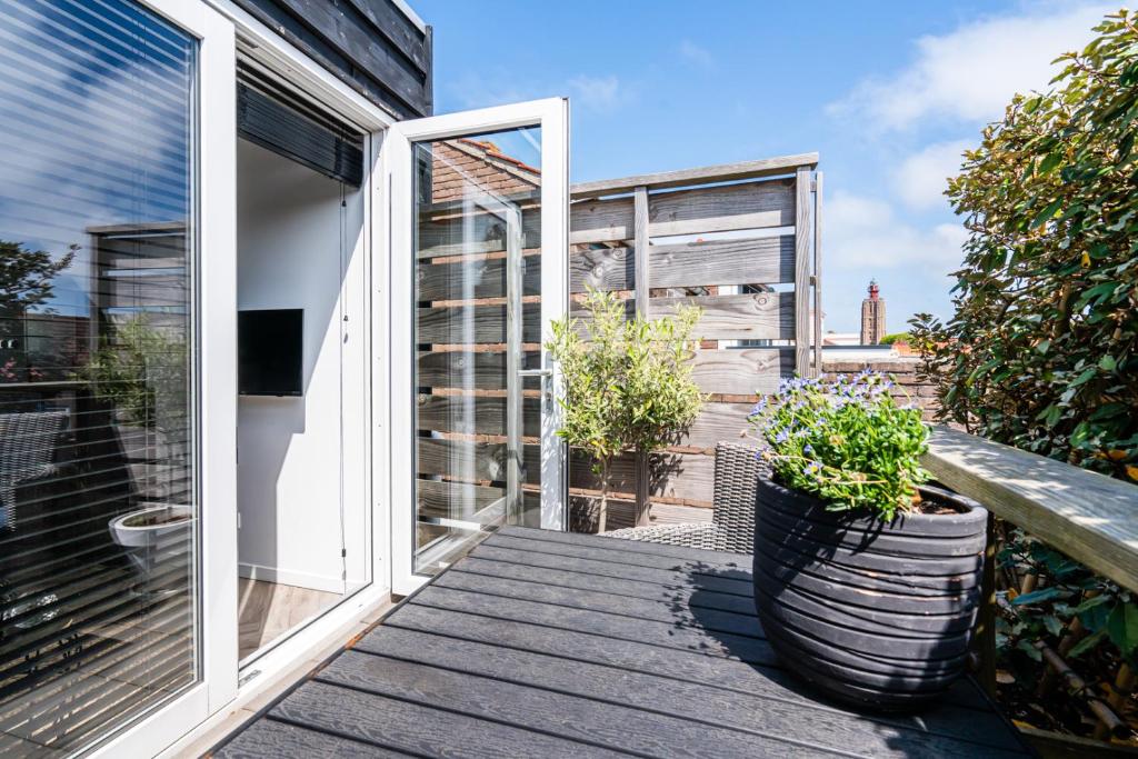 Studio Noorderzon - loopafstand van het strand! photo 1