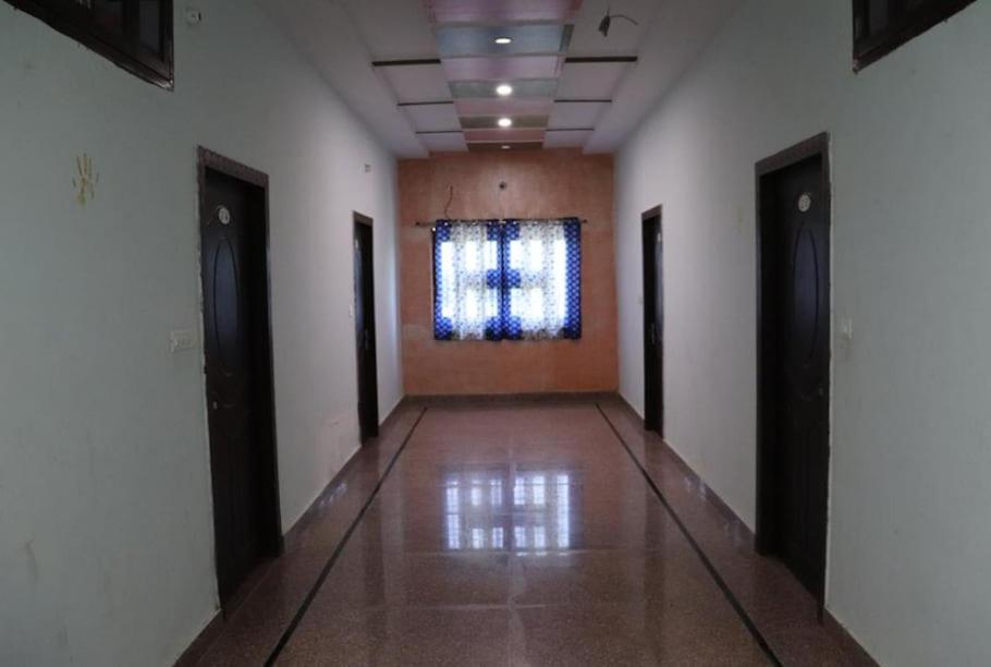 HOTEL SHREE PALACE photo 1