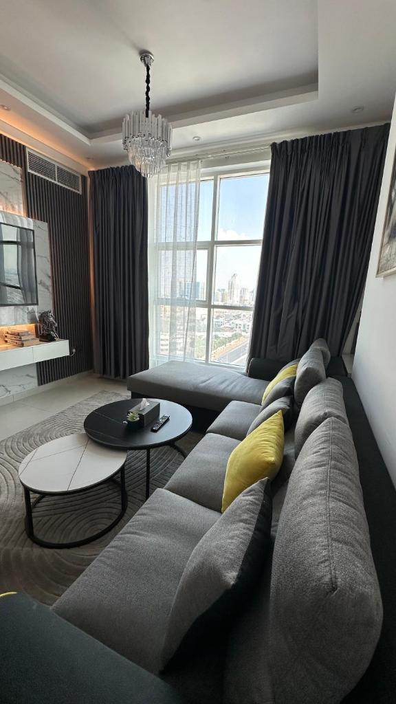 Luxury 2 bedroom new brand photo 1