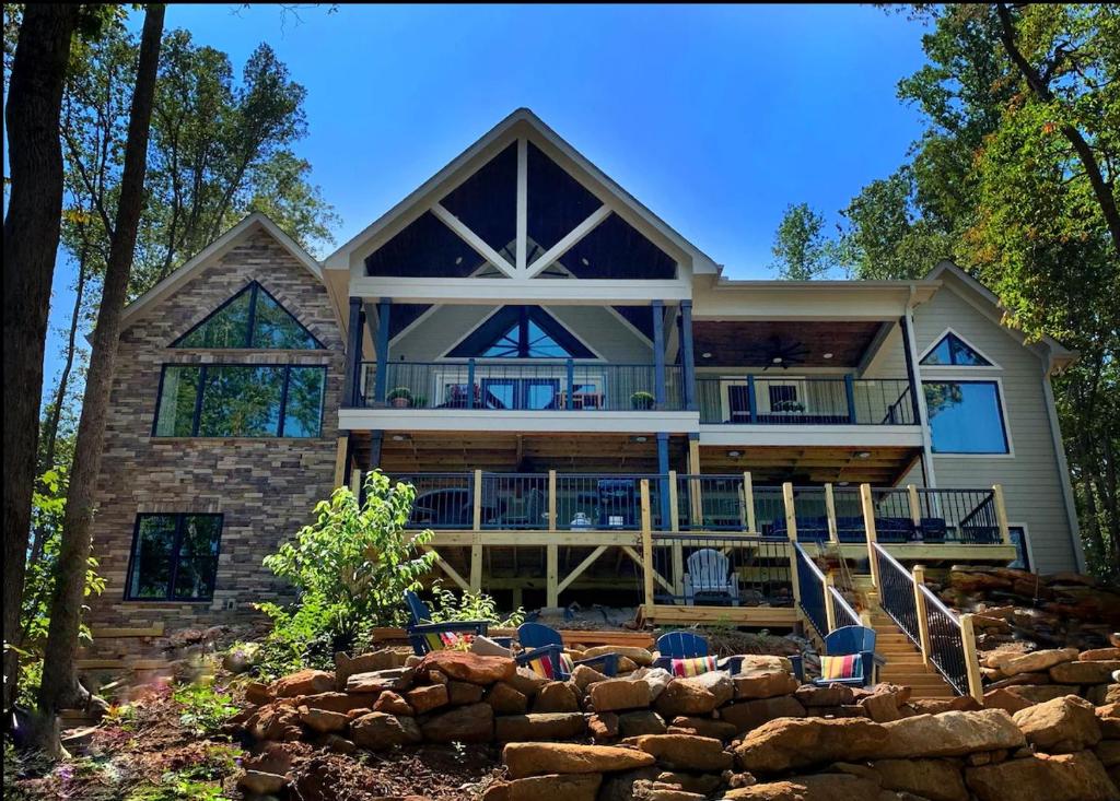 Waterfront 5BD/5BA Dock & 9P-Hottub photo 1
