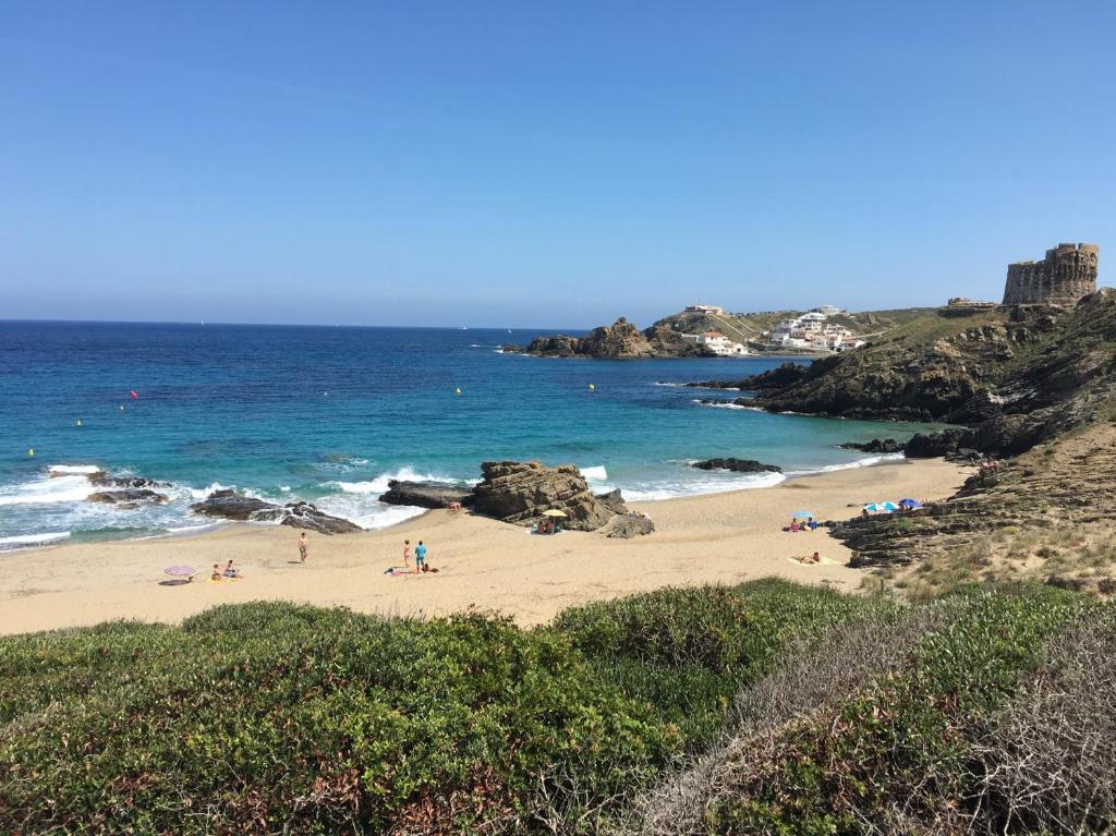 Lovely family villa sleeps 8, with stunning views photo 2
