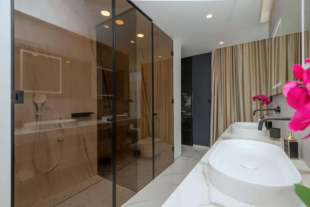 Luxury Villa Karmen* * * * * with pool & spa zone photo 3