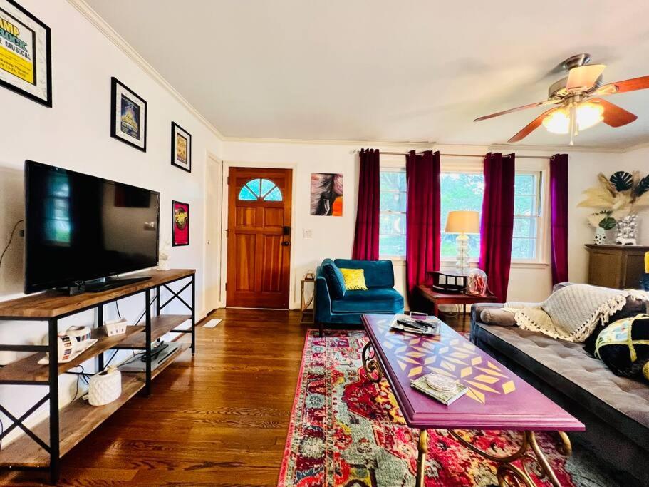 The Berry Bungalow