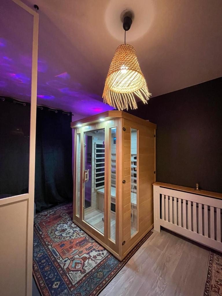 Good Vibes Studio For Lovers avec SAUNA et JACUZZI photo 3