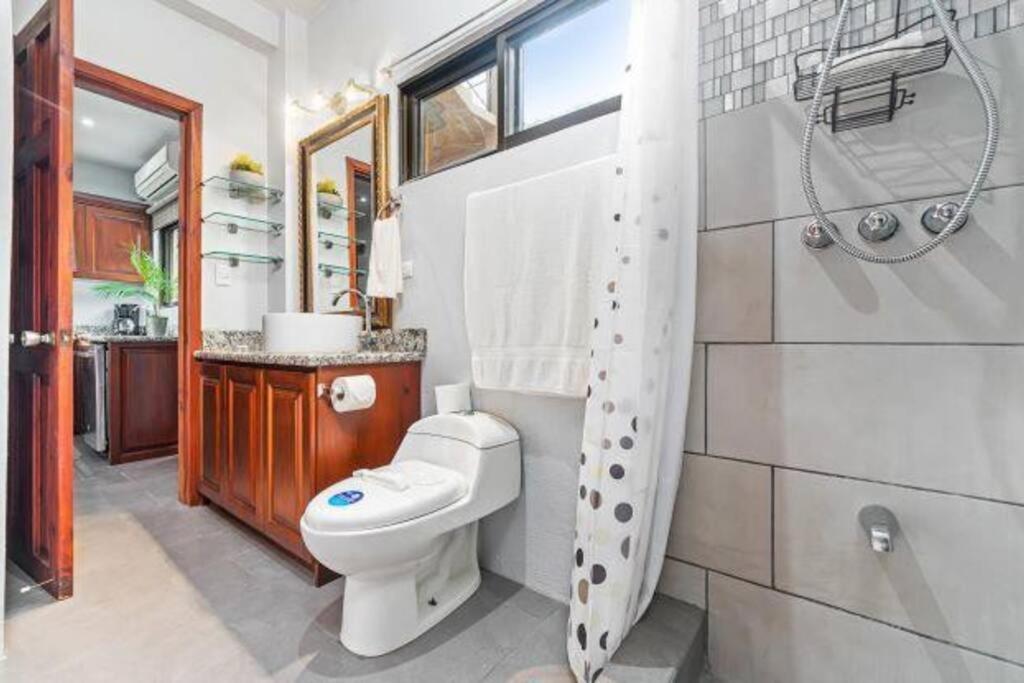 Magical 1 Bedroom Condo with Ocean View & Pool photo 1