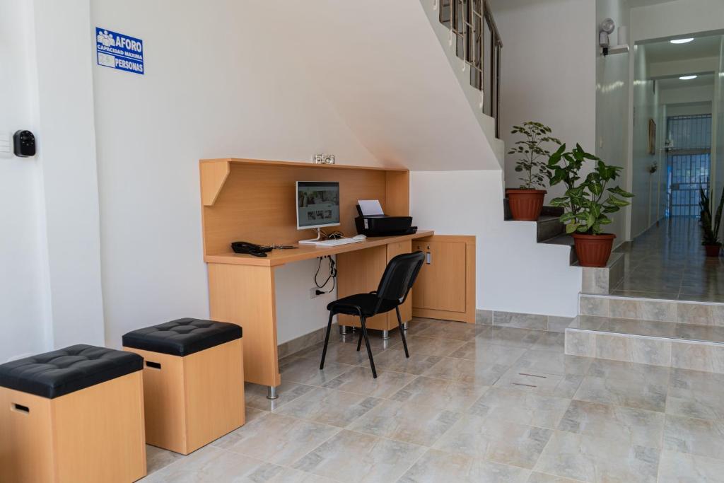 Suite and Business photo 1