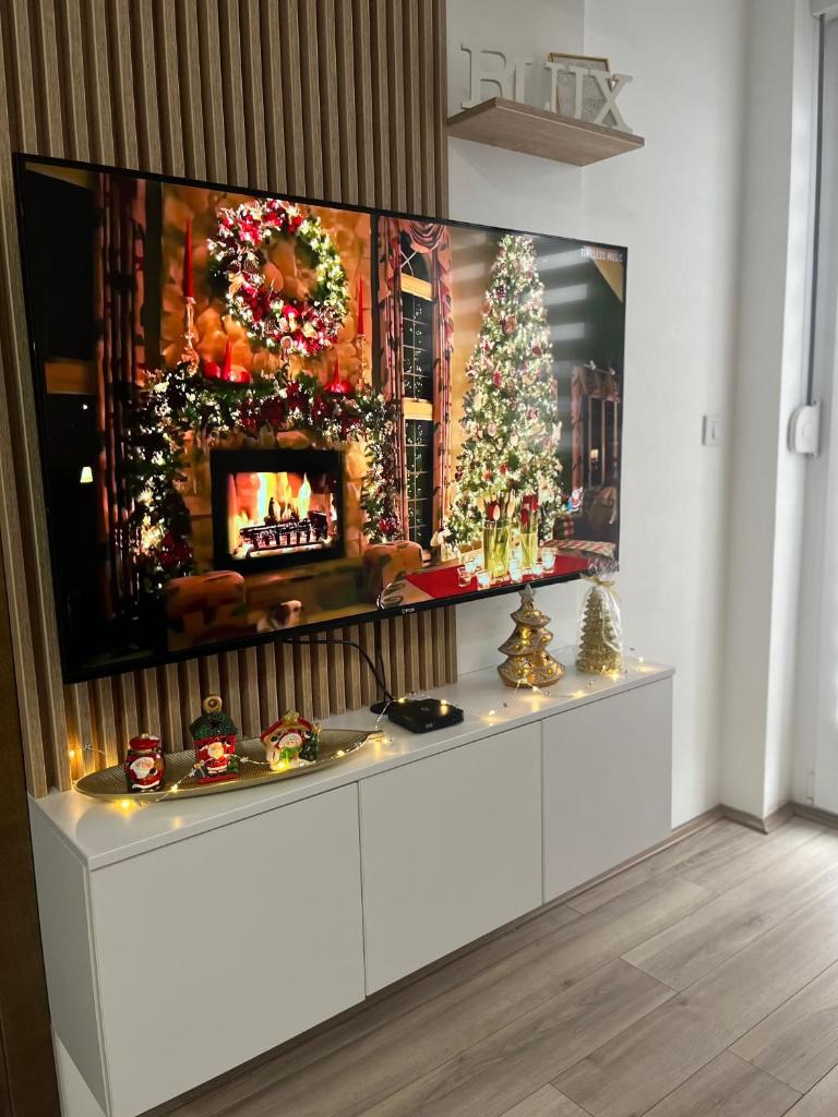 R Lux Apartman Jagodina Akva Park photo 2