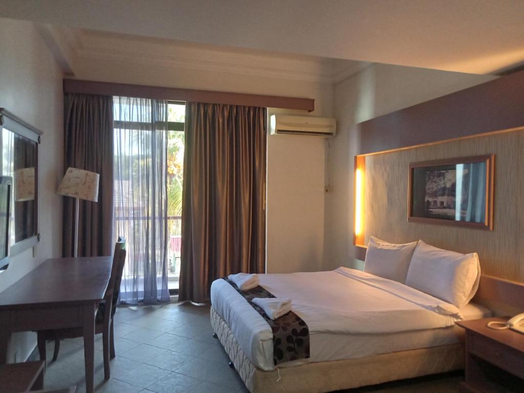 HARVARD SUASANA HOTEL photo 1
