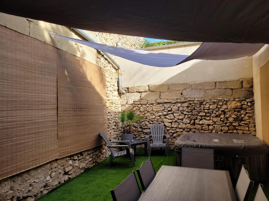 Maison de charme proche d'Uzès photo 1