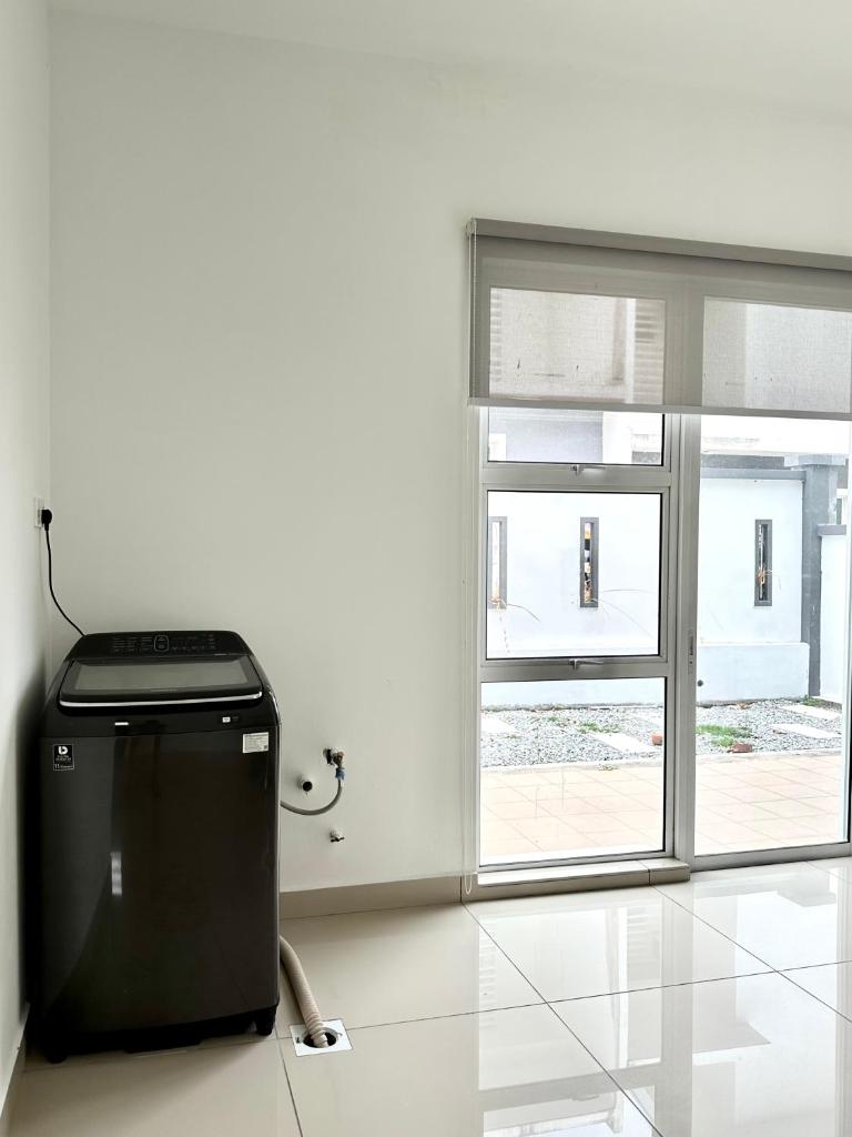 Hom Villa 5rm 12-22 pax Wifi Netflix BBQ SteamBoat Games Beach Water Park photo 4