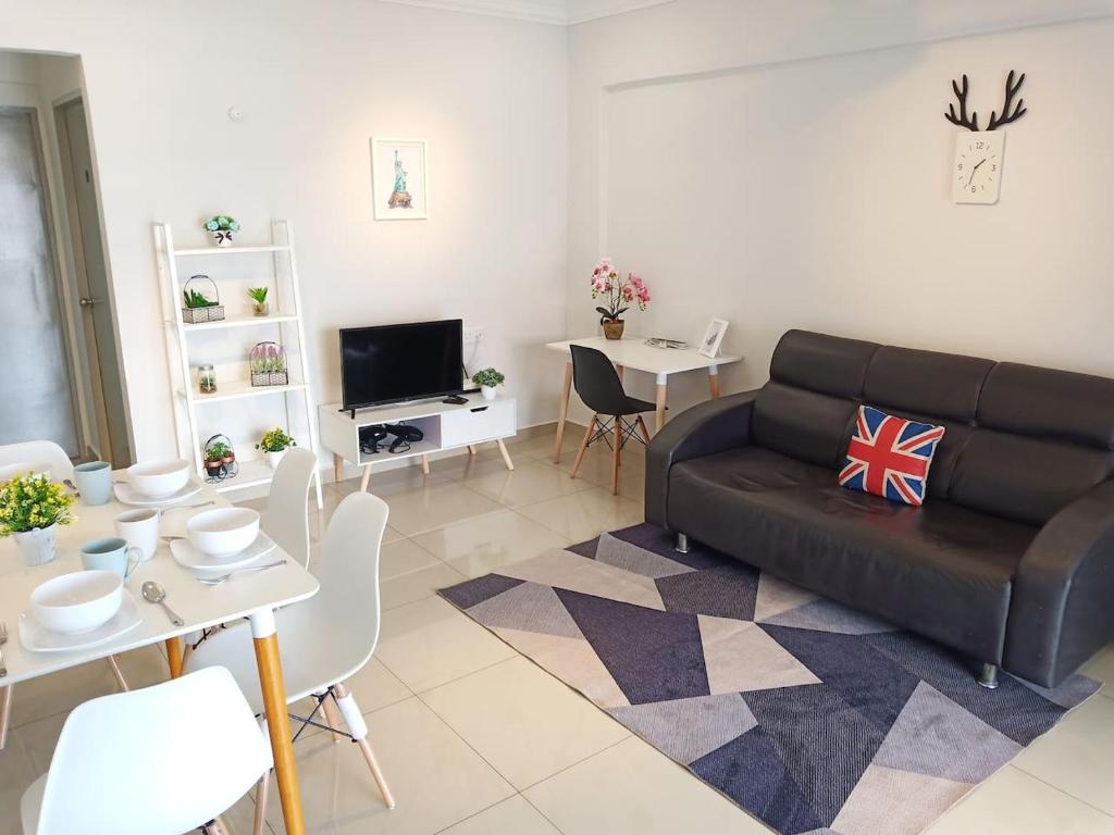 [Georgetown] 2~6 Pax, 3 Bedrooms, 1 Car Park
