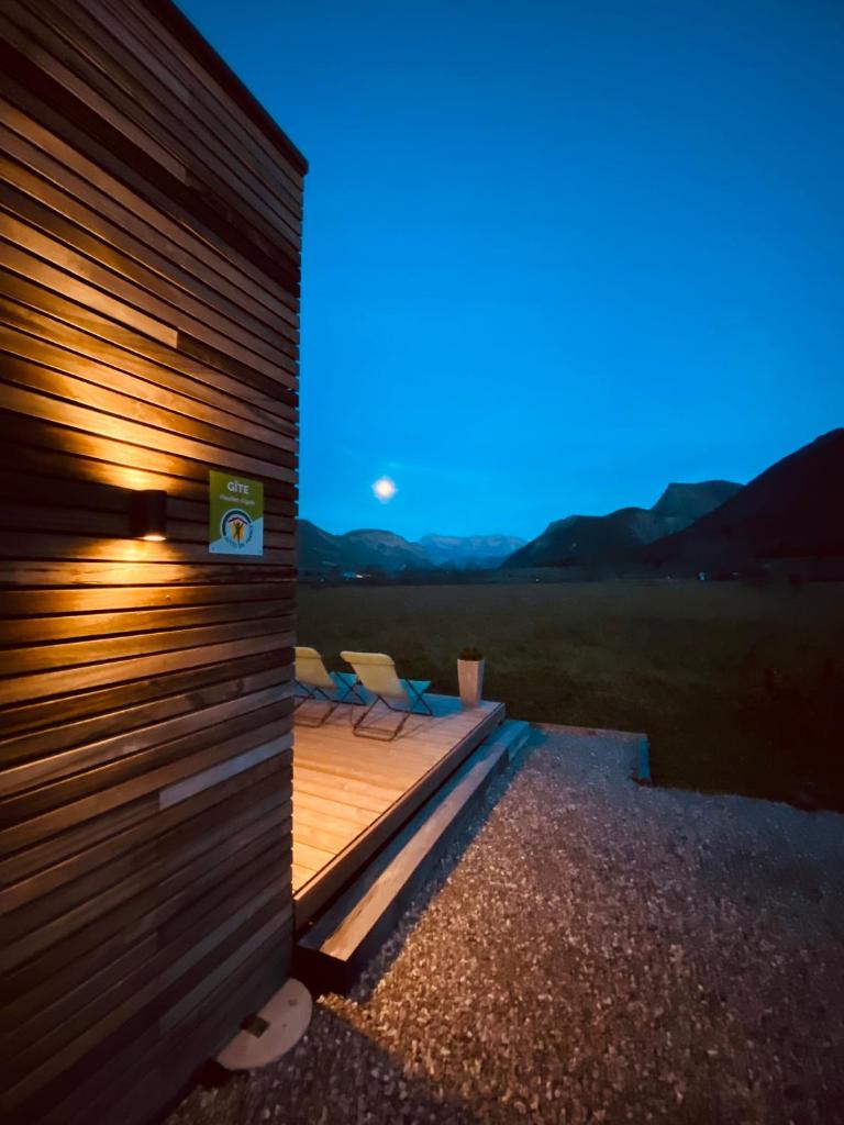 Charmant logement entre Lac et Montagne photo 4