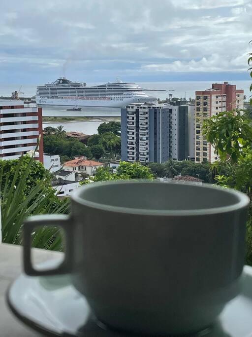 Ampla, 180 graus de vista mar. photo 2