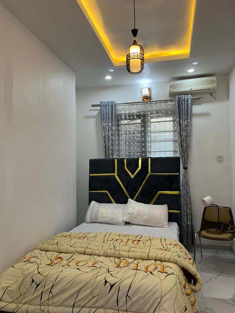 B.A ogo oluwa house photo 2
