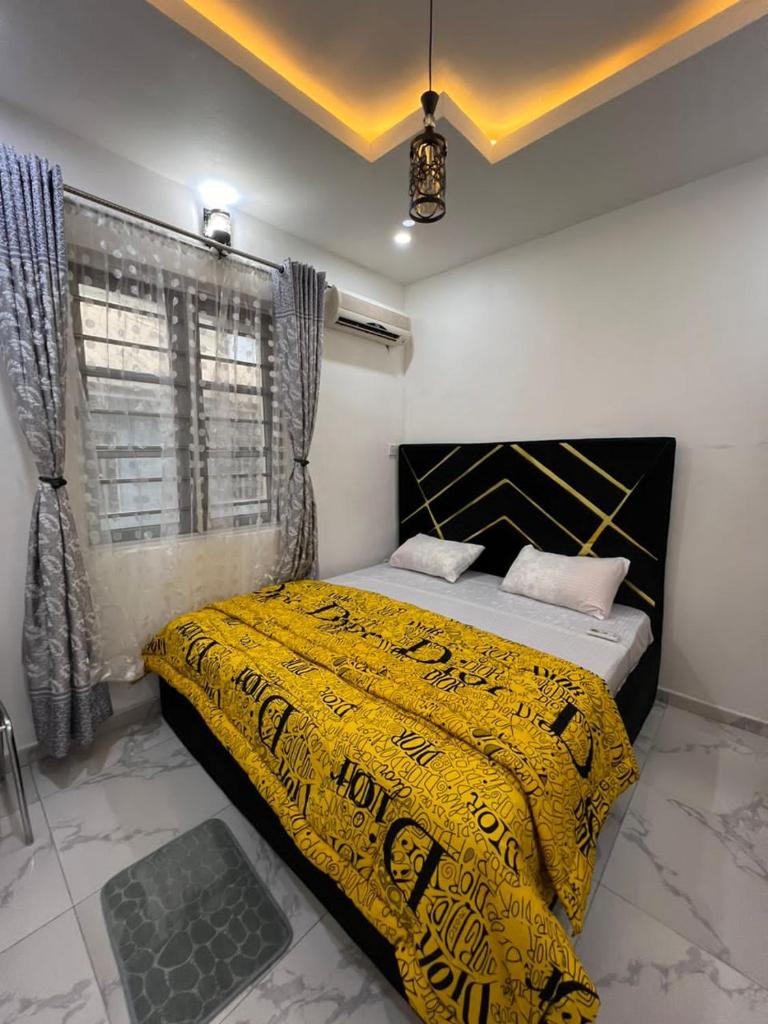 B.A ogo oluwa house photo 4