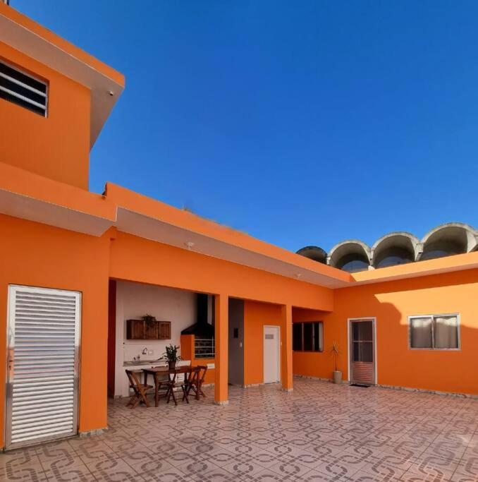 No Centro a 3 min da praia, Pet Friendly e Wi Fi